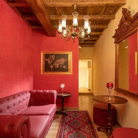 Residenza Nobile Laurina Guest house 3*