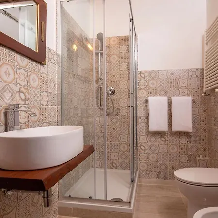 Residenza Nobile Laurina Гостевой дом 4*